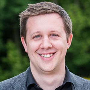 Dr Sam Jarvis